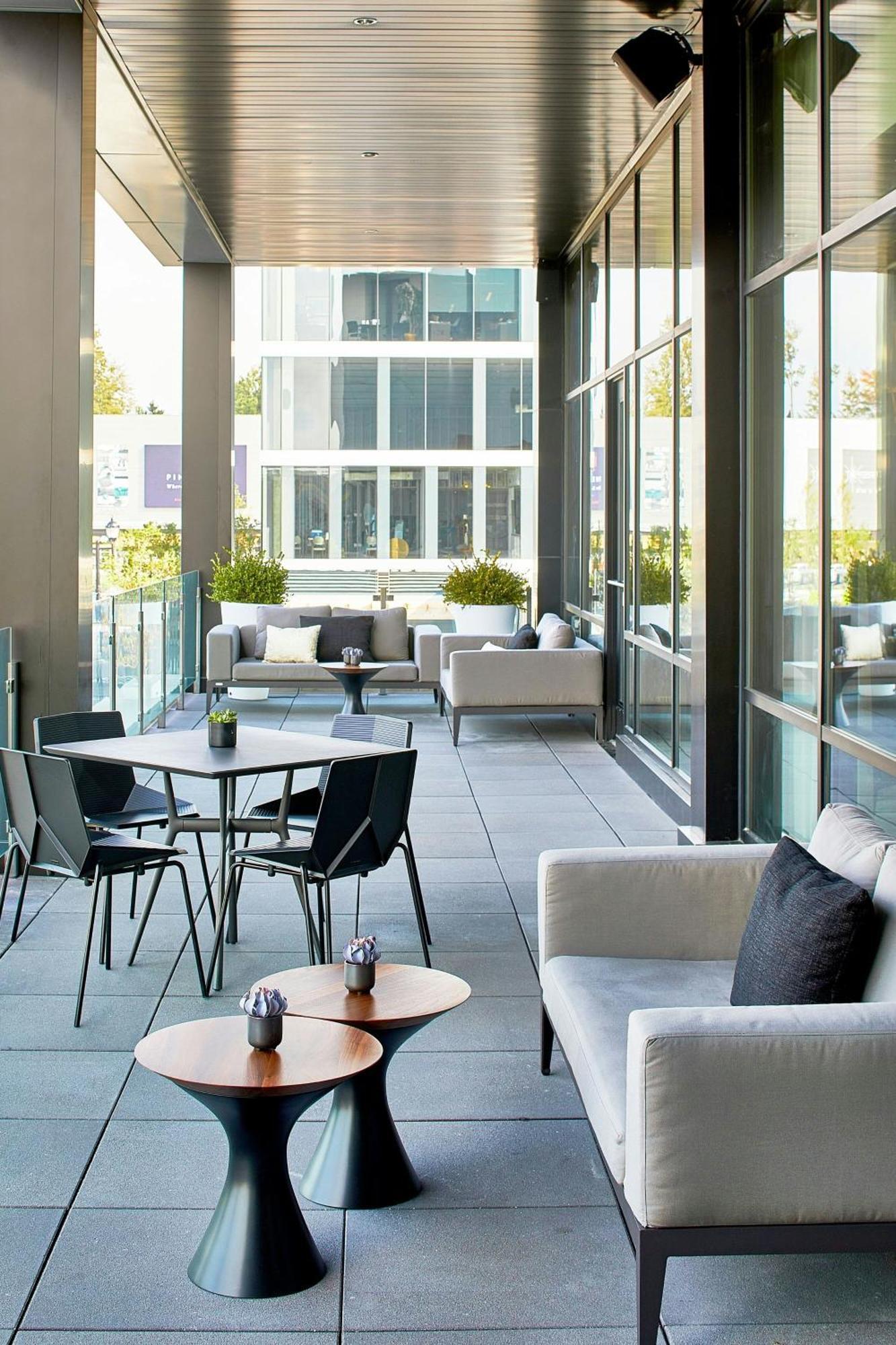 Ac Hotel By Marriott Cleveland Beachwood Exterior photo